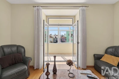 Apartamento T4 para Venda em Arroios