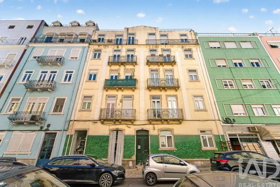 Apartamento T4 para Venda em Arroios Foto 1