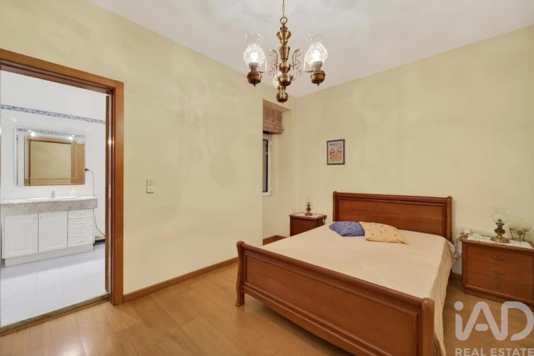 Apartamento T4 para Venda em Arroios Foto 11