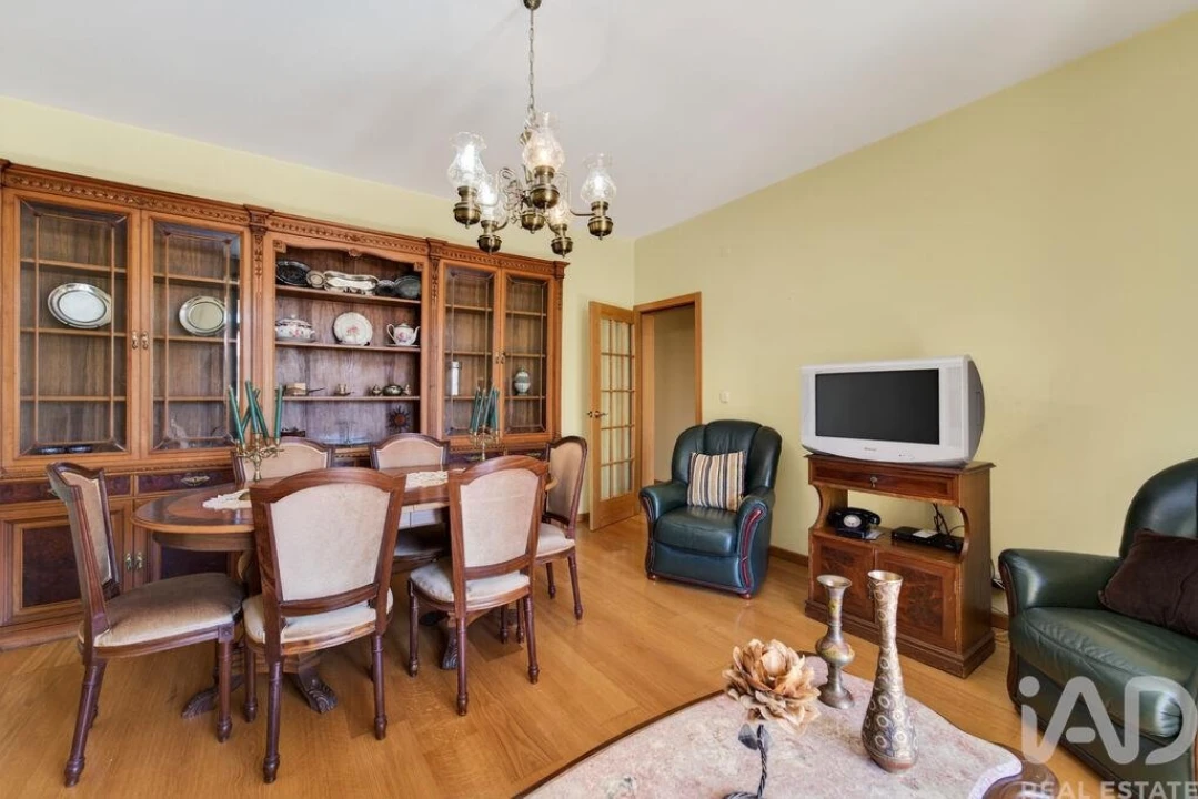 Apartamento T4 para Venda em Arroios Foto 32
