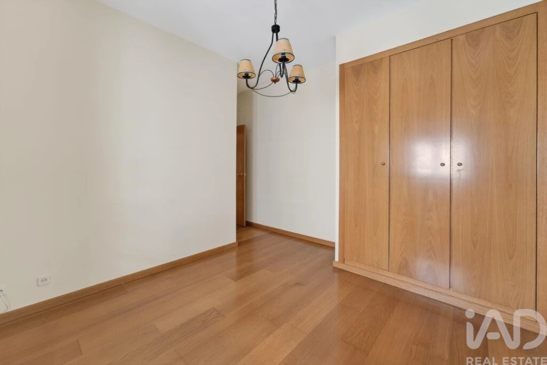 Apartamento T4 para Venda em Arroios Foto 7