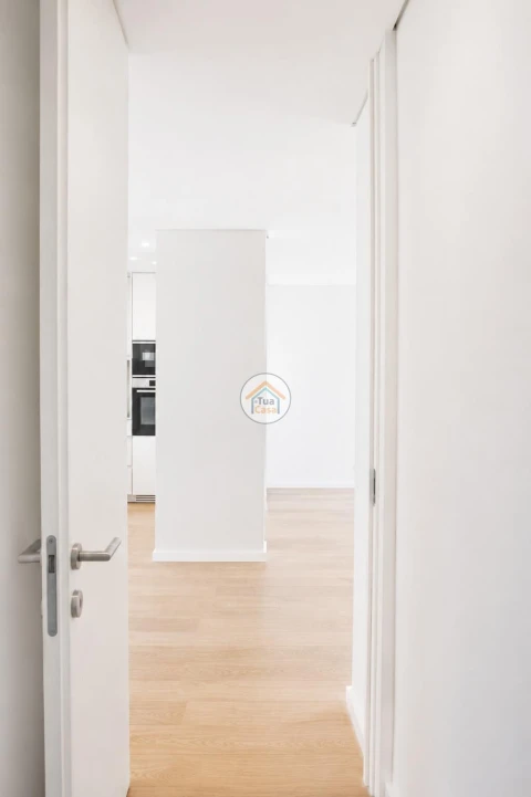 Apartamento T1 para Venda em Mafamude e Vilar do Paraíso