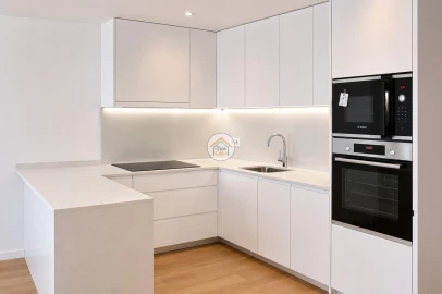 Apartamento T1 para Venda em Mafamude e Vilar do Paraíso