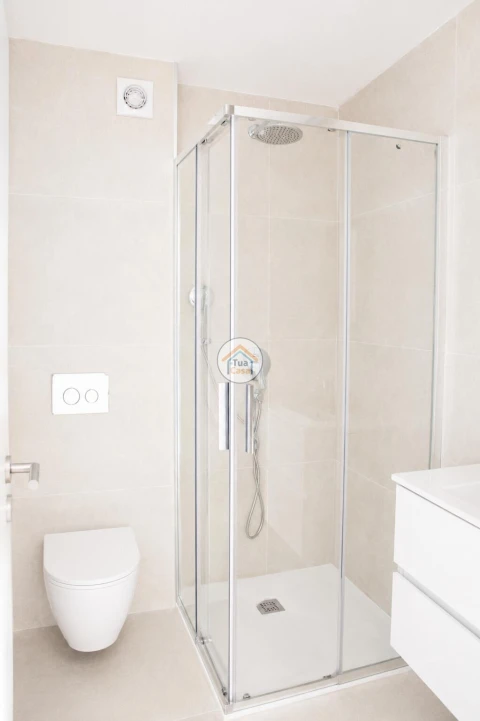 Apartamento T1 para Venda em Mafamude e Vilar do Paraíso