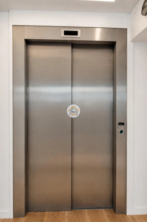 Apartamento T1 para Venda em Mafamude e Vilar do Paraíso