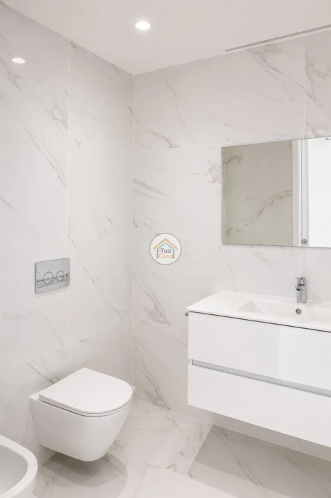 Apartamento T1 para Venda em Mafamude e Vilar do Paraíso