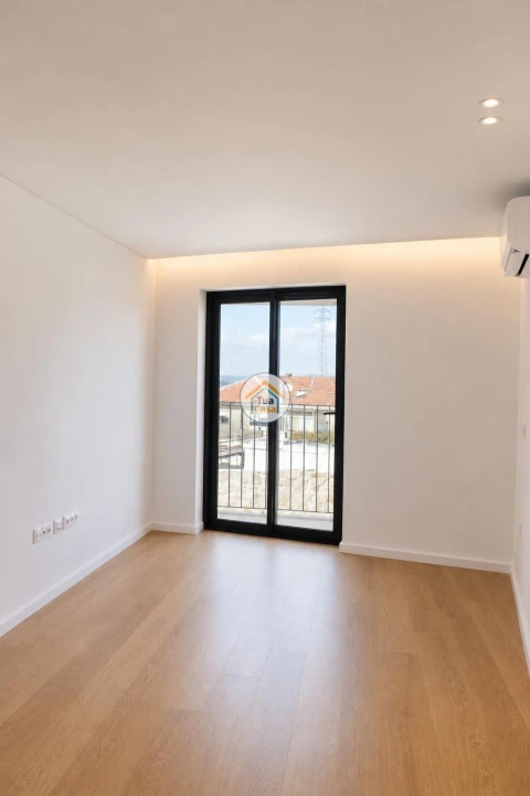 Apartamento T1 para Venda em Mafamude e Vilar do Paraíso