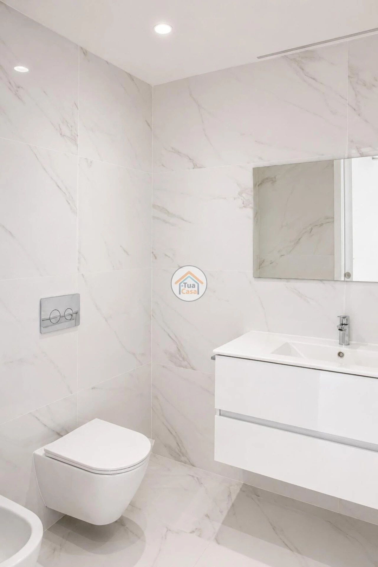 Apartamento T1 para Venda em Mafamude e Vilar do Paraíso Foto 16