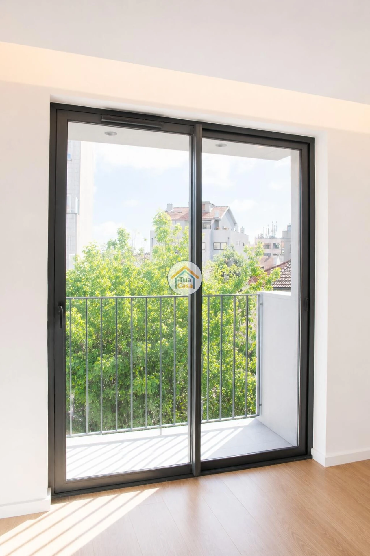 Apartamento T1 para Venda em Mafamude e Vilar do Paraíso Foto 3