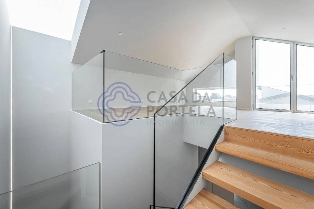 Moradia T4 para Venda em Canidelo Foto 52