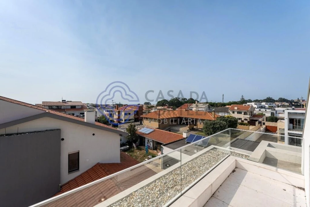 Moradia T4 para Venda em Canidelo Foto 58