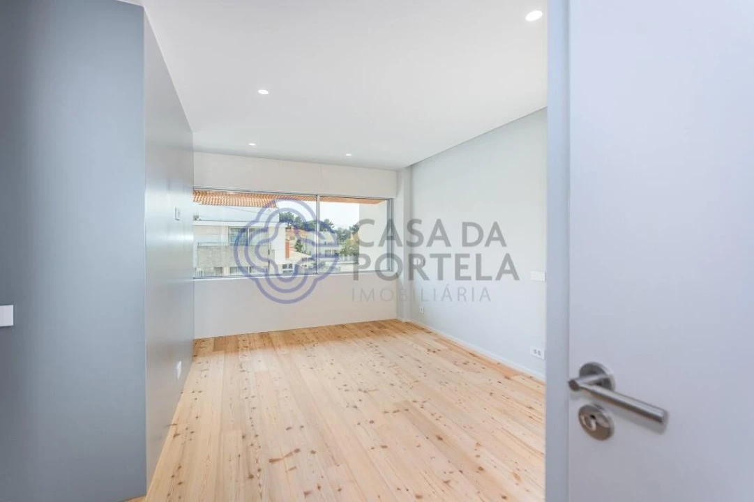 Moradia T4 para Venda em Canidelo Foto 42