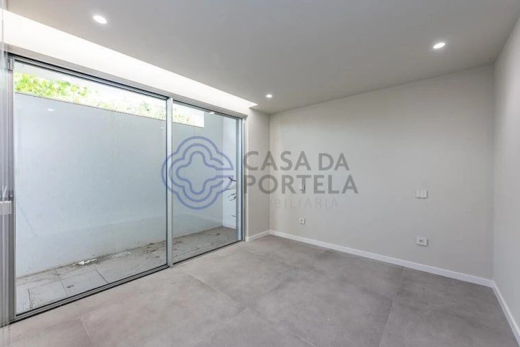 Moradia T4 para Venda em Canidelo Foto 64