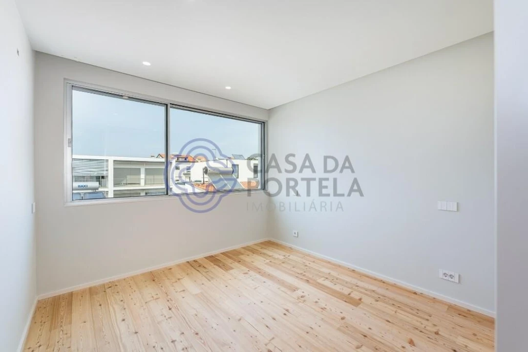 Moradia T4 para Venda em Canidelo Foto 27