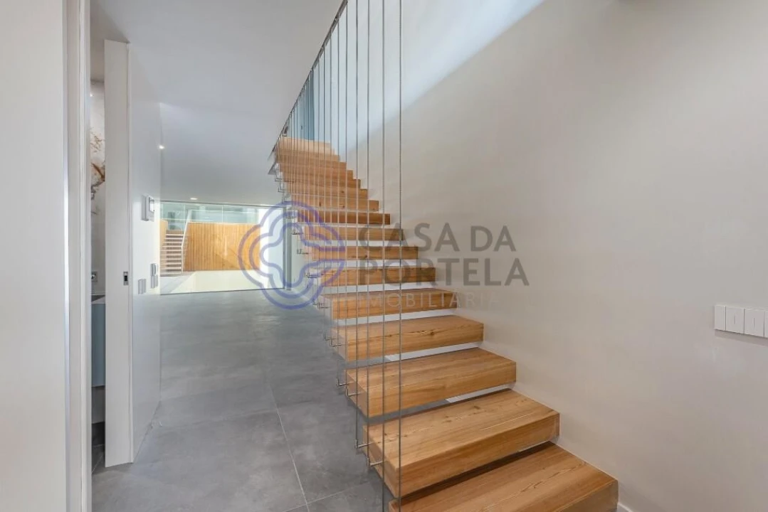 Moradia T4 para Venda em Canidelo Foto 59