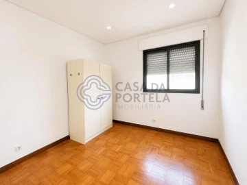 Apartamento T3 para Venda em Peso da Régua e Godim