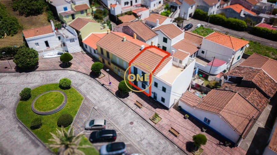 Moradia T2 para Venda em Ribeira Quente Foto 22
