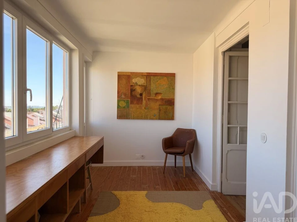Apartamento T2 para Venda em Ajuda Foto 36
