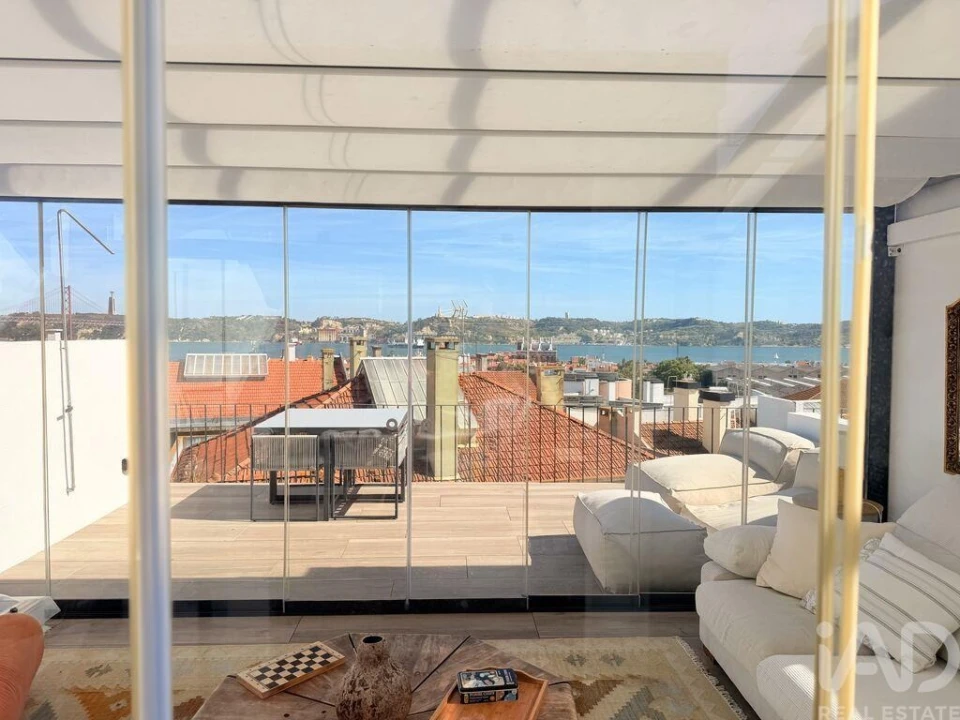Apartamento T2 para Venda em Ajuda Foto 17