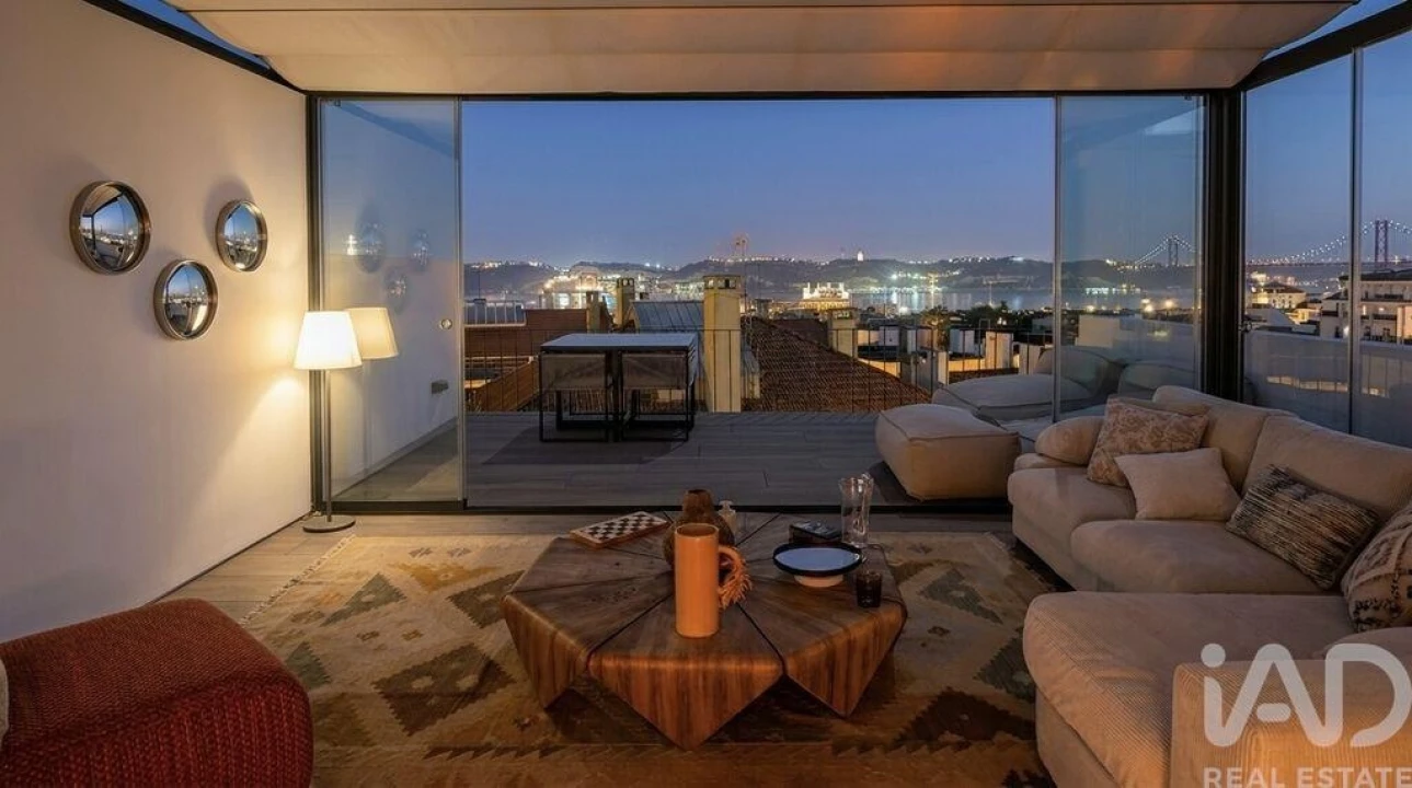 Apartamento T2 para Venda em Ajuda Foto 26