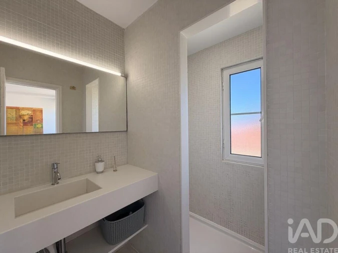 Apartamento T2 para Venda em Ajuda Foto 38
