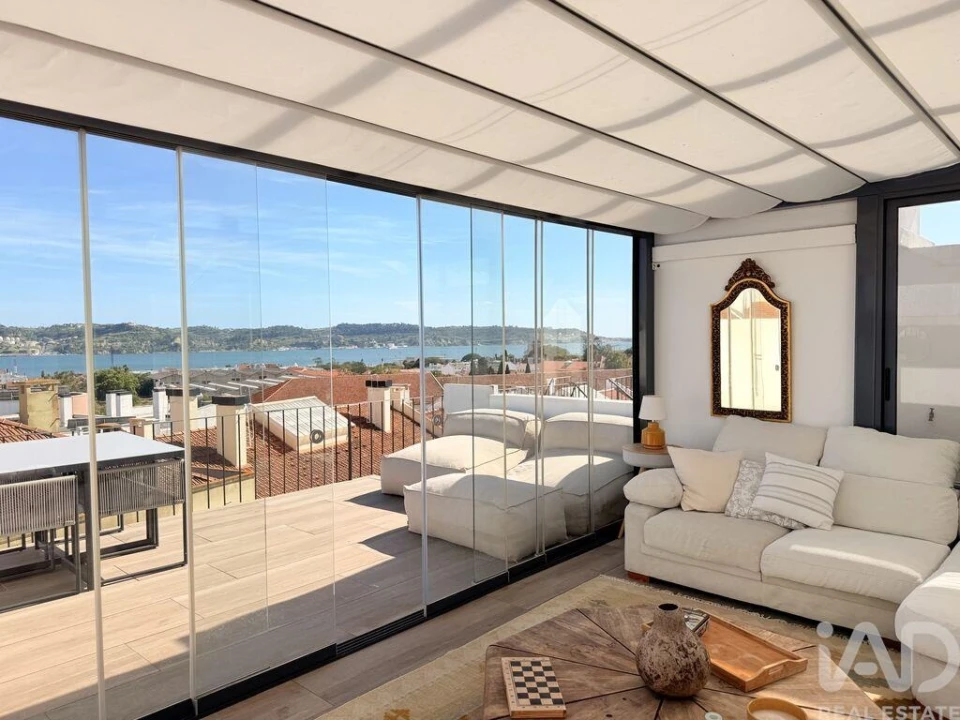 Apartamento T2 para Venda em Ajuda Foto 1