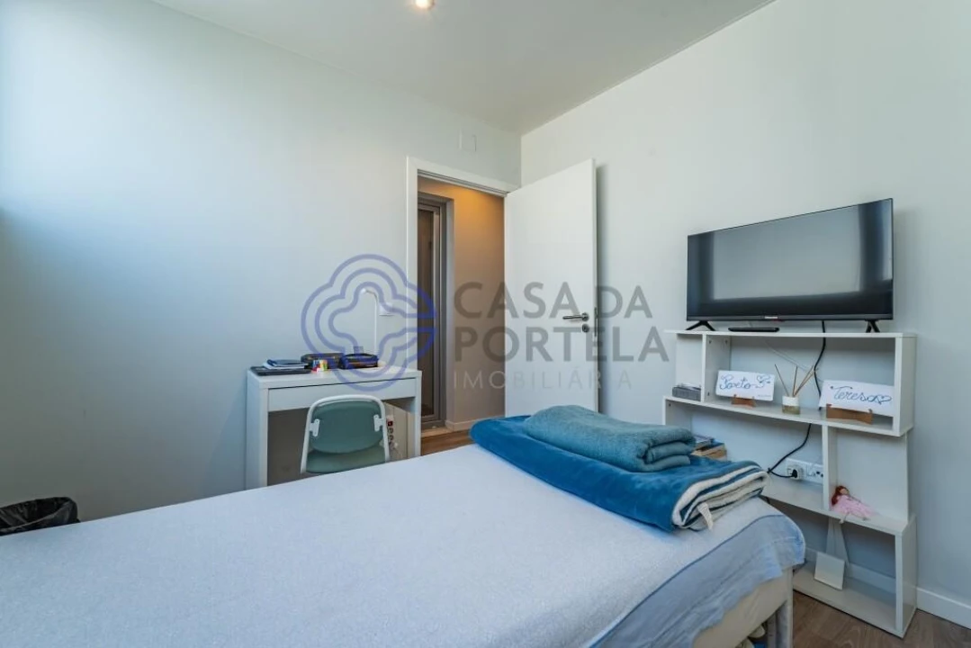 Apartamento T2 para Venda em Paranhos Foto 17