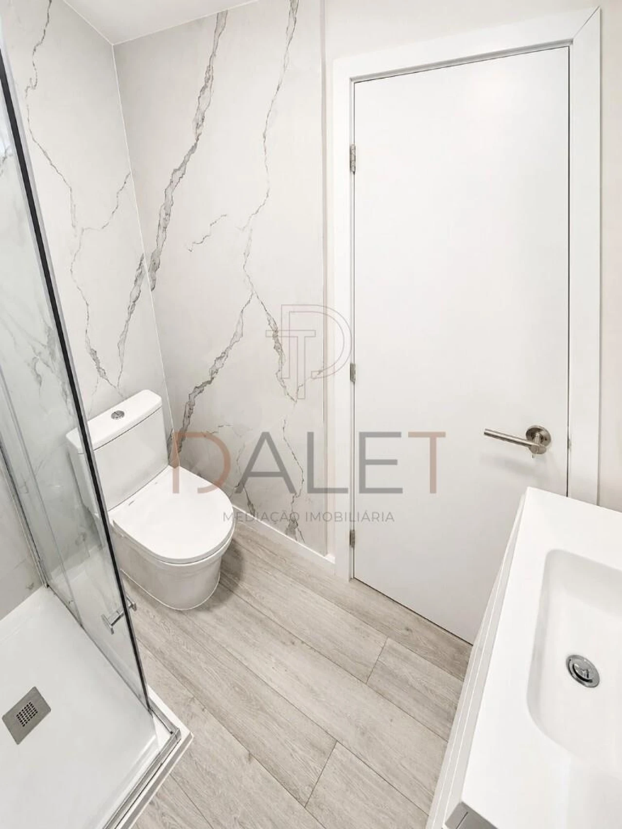 Apartamento T1 para Venda em Venteira Foto 19