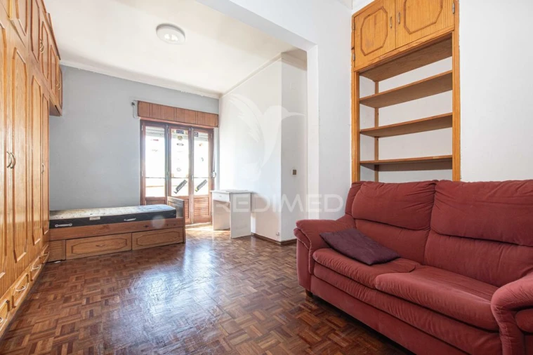 Apartamento T2 para Venda em Azambuja Foto 6