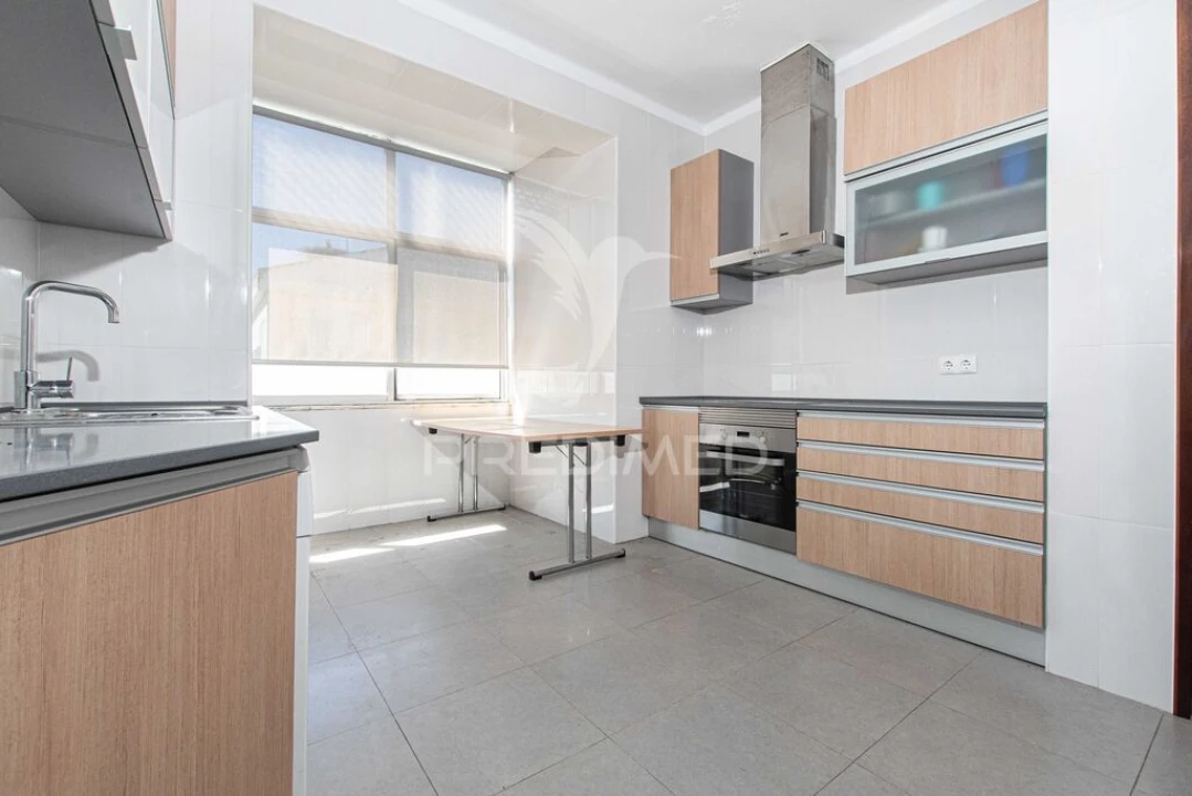 Apartamento T2 para Venda em Azambuja Foto 1