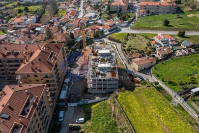 Apartamento T1 para Venda em Canelas
