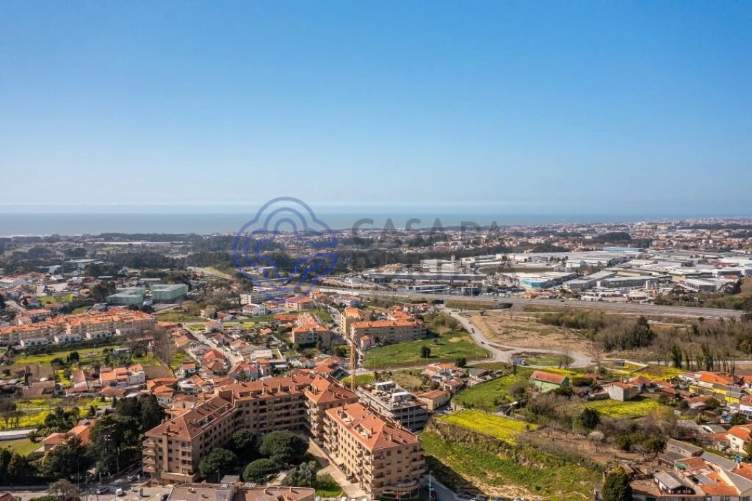 Apartamento T1 para Venda em Canelas Foto 23