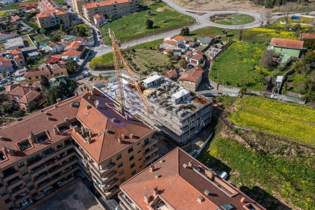 Apartamento T1 para Venda em Canelas Foto 16
