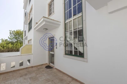 Apartamento T1 para Arrendamento em São Domingos de Rana
