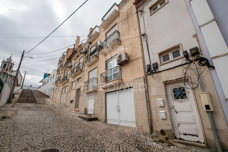 Apartamento T3 para Venda em Vila Nova da Rainha Foto 15