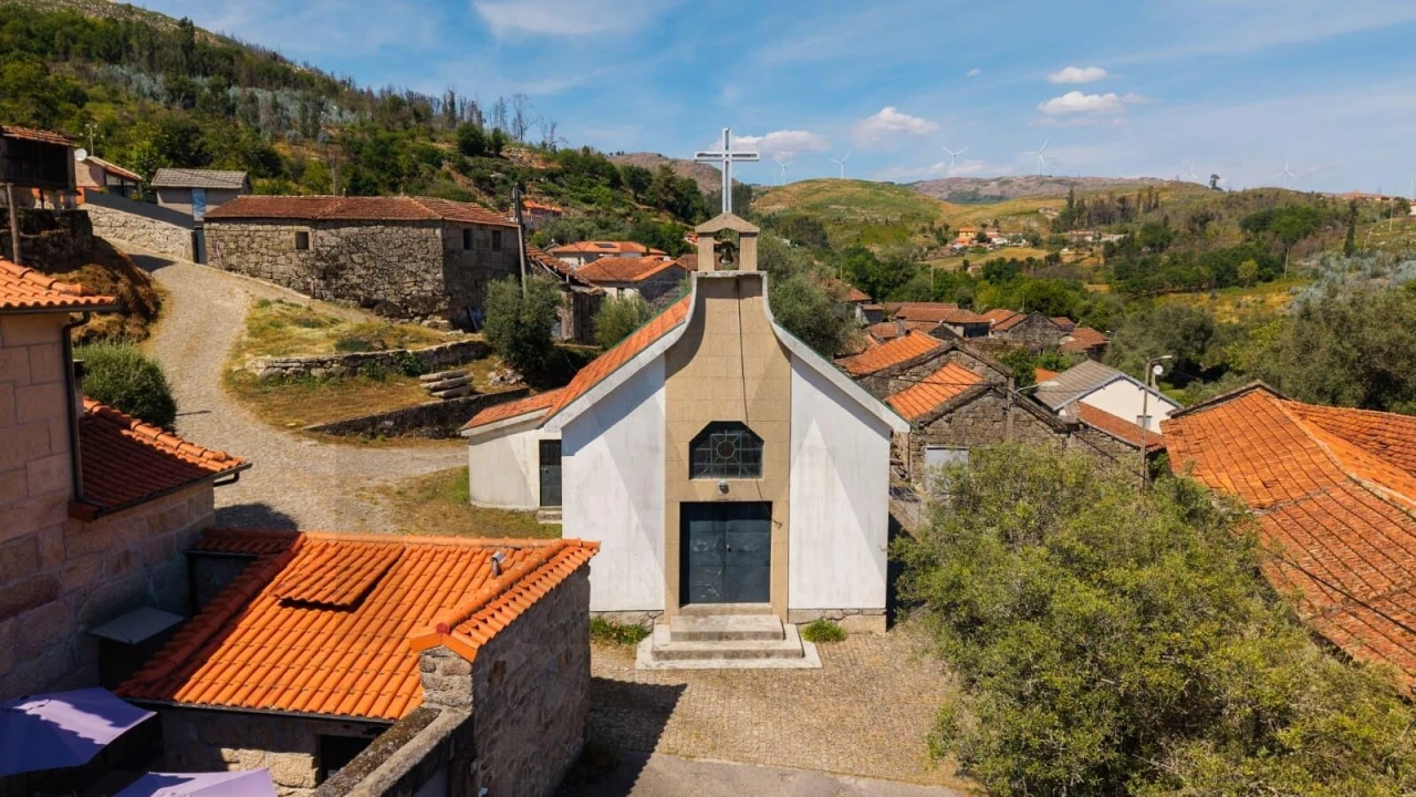 Terreno para Venda em Rio Douro Foto 15
