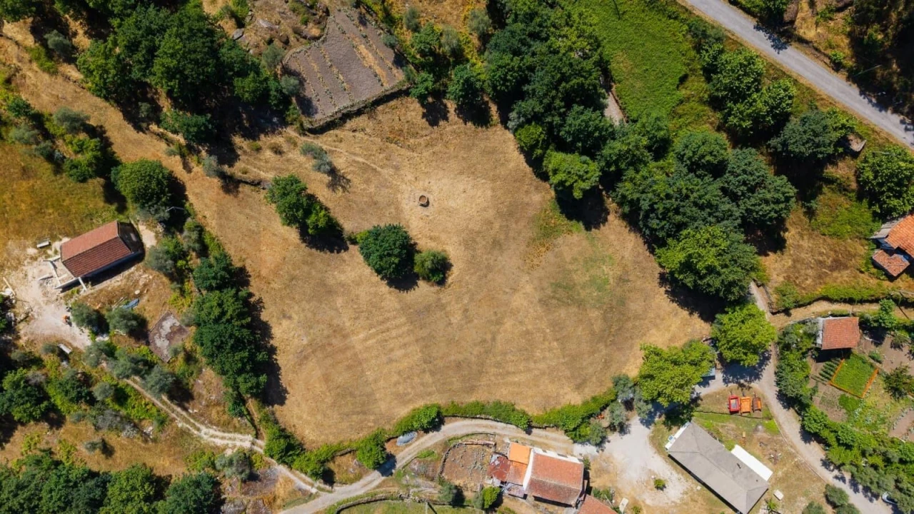 Terreno para Venda em Rio Douro Foto 17