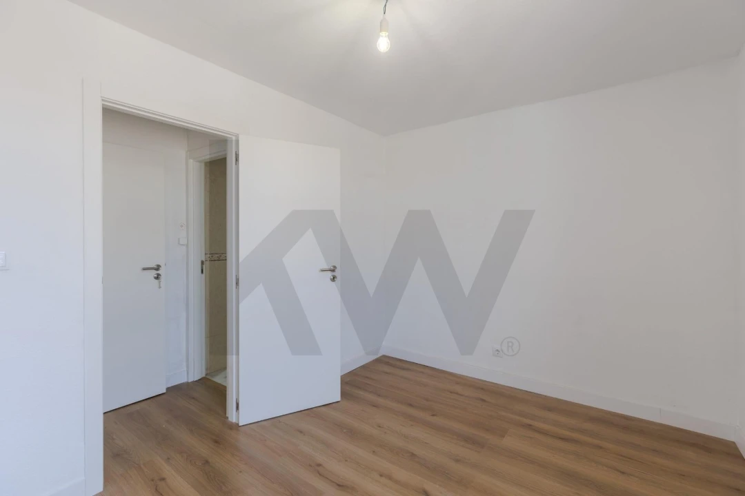 Apartamento T3 para Venda em Montijo e Afonsoeiro Foto 42