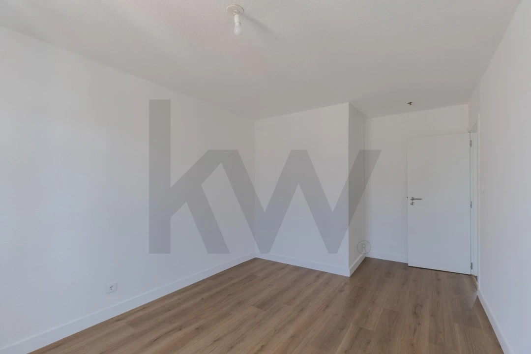 Apartamento T3 para Venda em Montijo e Afonsoeiro Foto 23