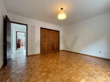 Moradia T3 para Venda em Furnas