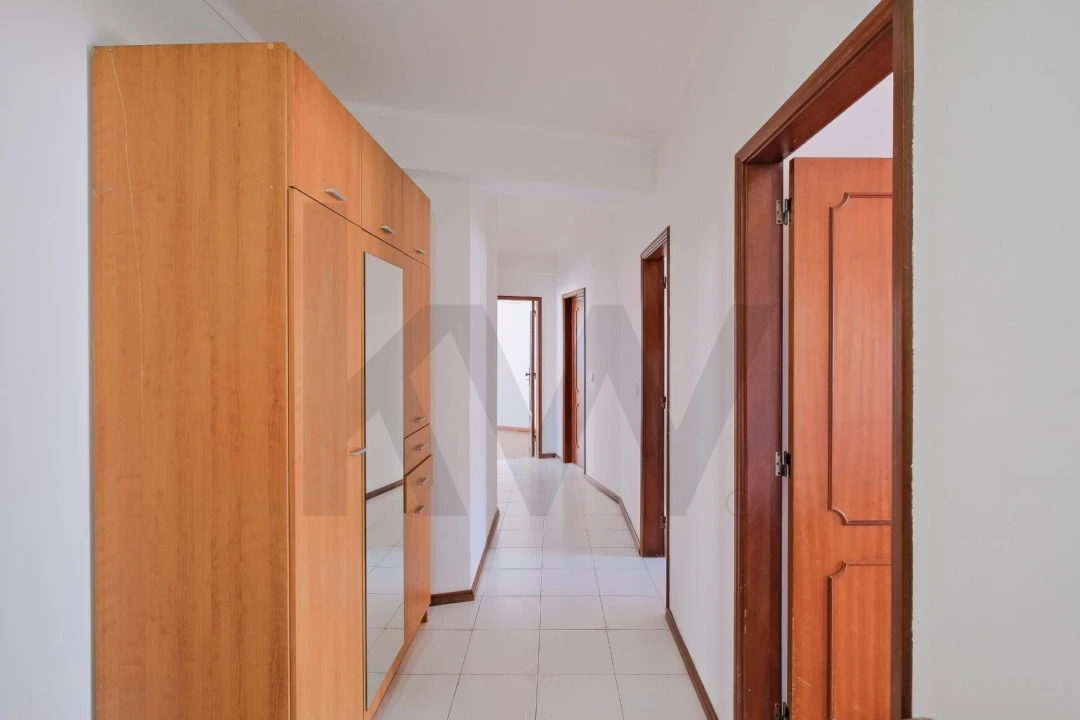 Apartamento T2 para Venda em Atouguia da Baleia Foto 2