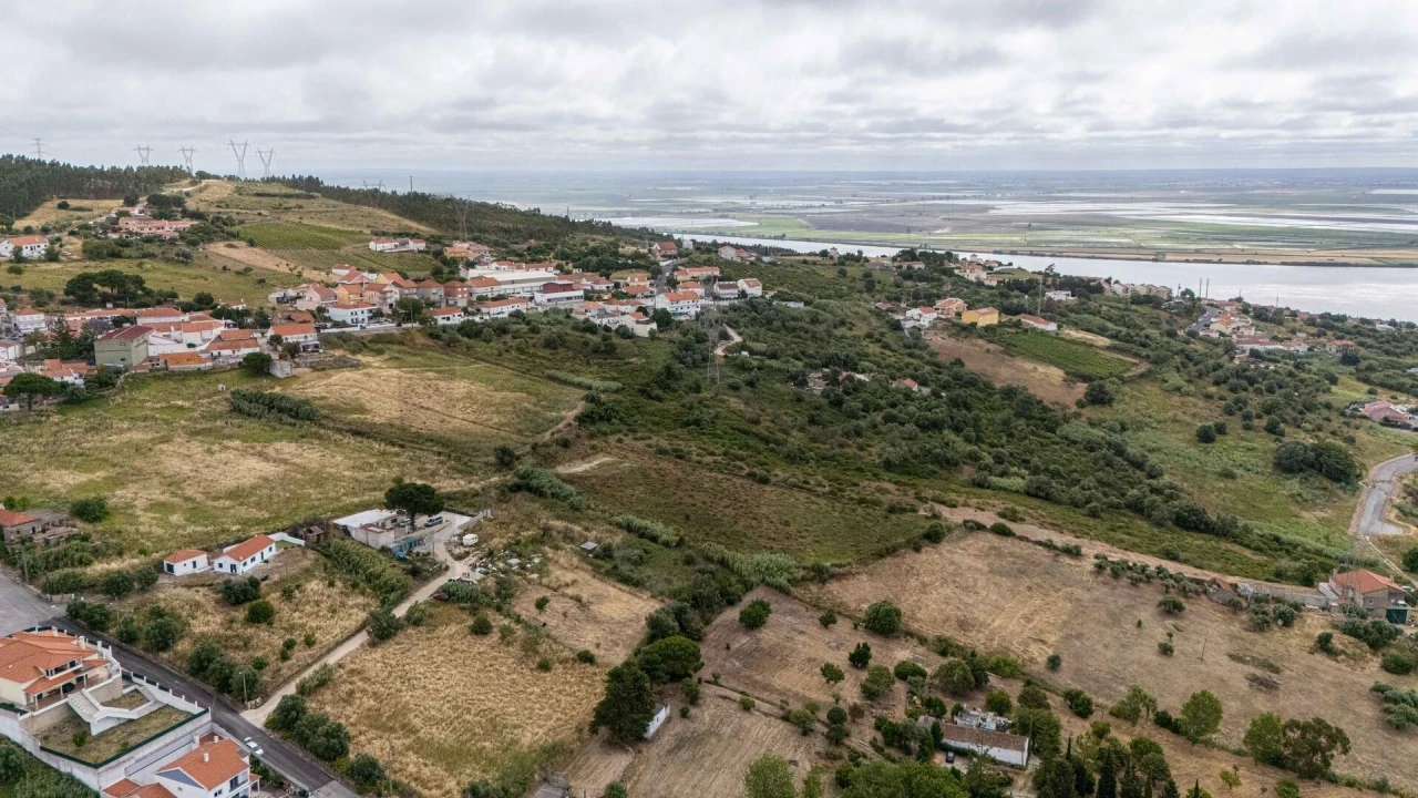 Terreno para Venda em Alhandra, São João dos Montes e Calhandriz Foto 15