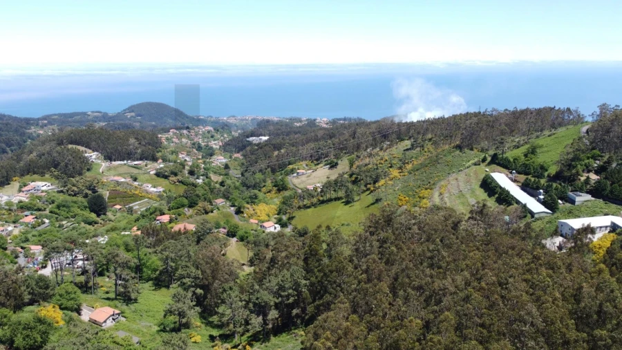 Terreno para Venda em Camacha Foto 14