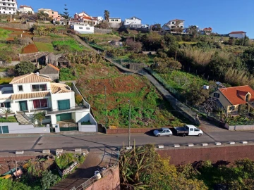 Moradia T2 para Venda em Arco da Calheta