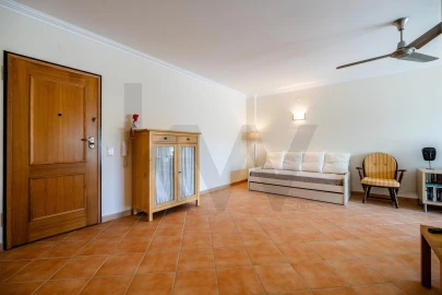 Apartamento T1 para Venda em Albufeira e Olhos de Água