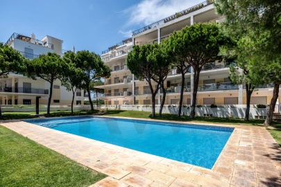 Apartamento T1 para Venda em Albufeira e Olhos de Água