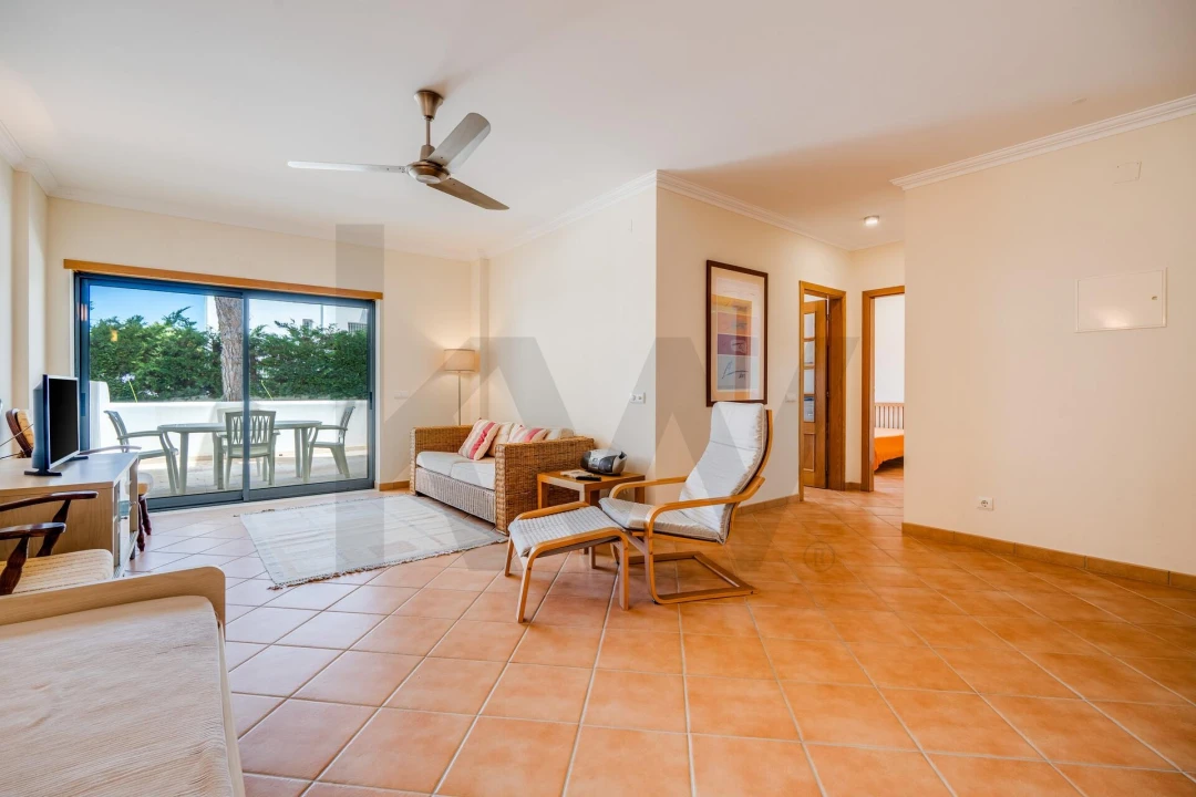 Apartamento T1 para Venda em Albufeira e Olhos de Água Foto 2