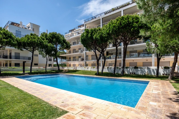 Apartamento T1 para Venda em Albufeira e Olhos de Água Foto 26