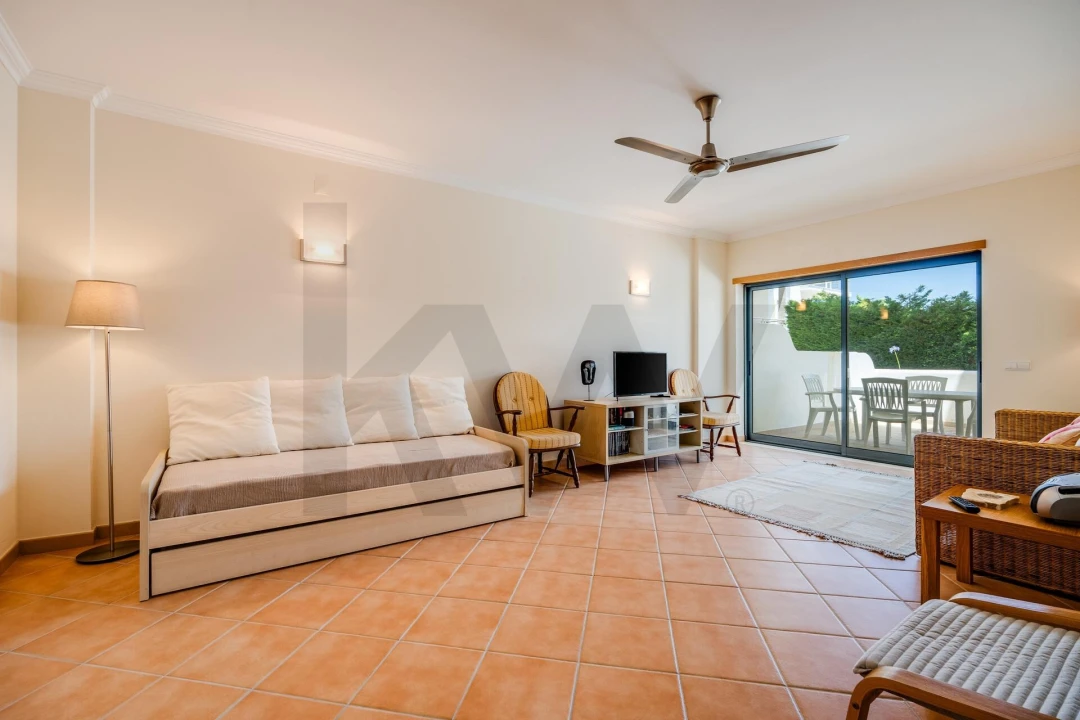 Apartamento T1 para Venda em Albufeira e Olhos de Água Foto 1