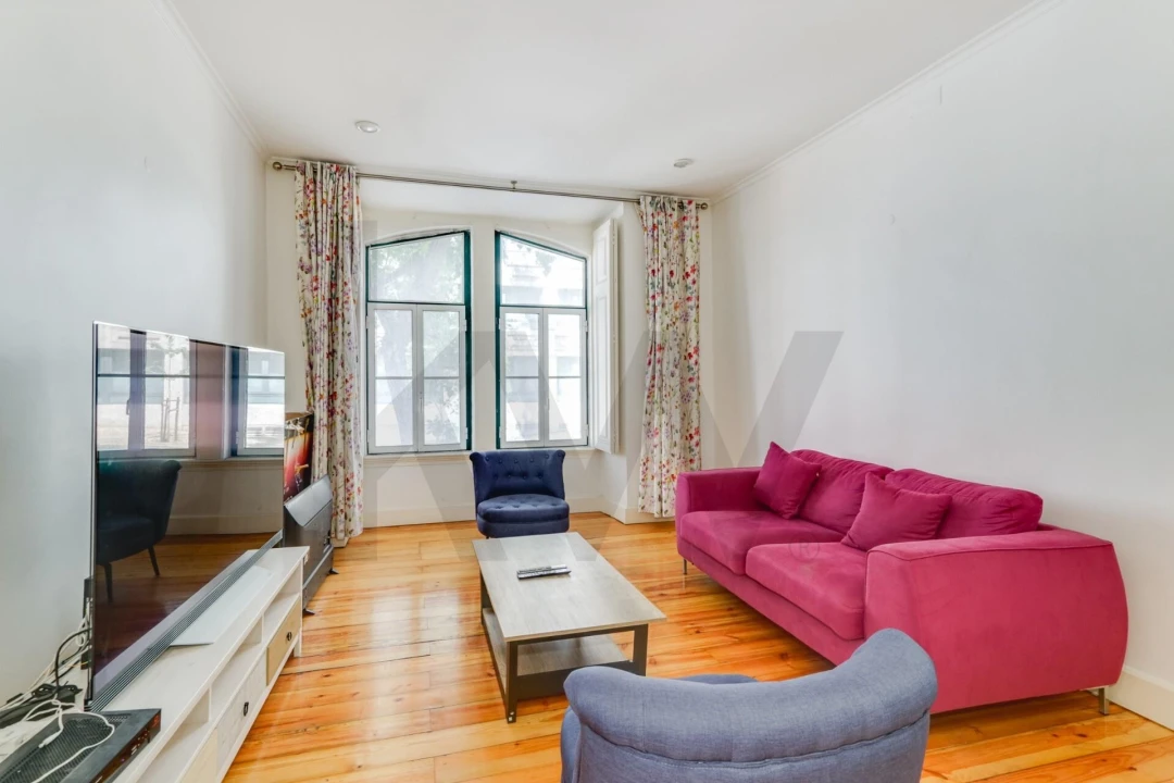 Apartamento T2 para Venda em Santo António Foto 1